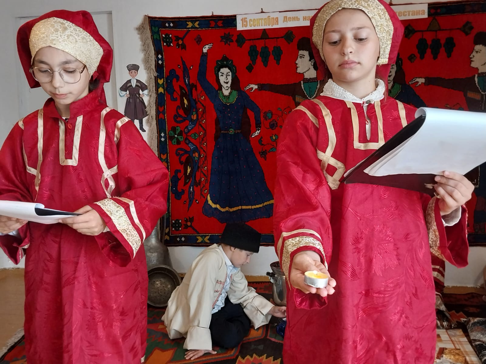 15 сентября - День единства народов Дагестана.